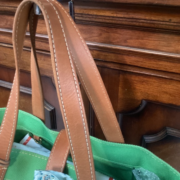 Fossil Colorblock Tote with Wallet - Picture 4 of 14